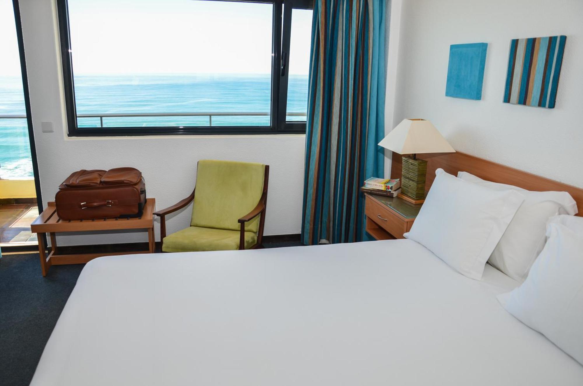 Oferta Especial - Quarto Twin Standard com Vista Mar e Varanda (Acima de 55 Anos)